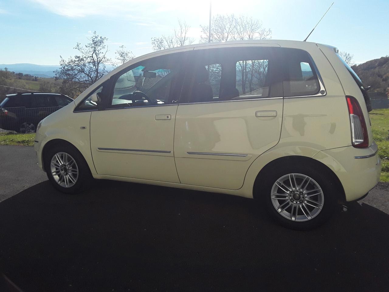 Lancia MUSA 1.3 Multijet 16V 90 CV Oro