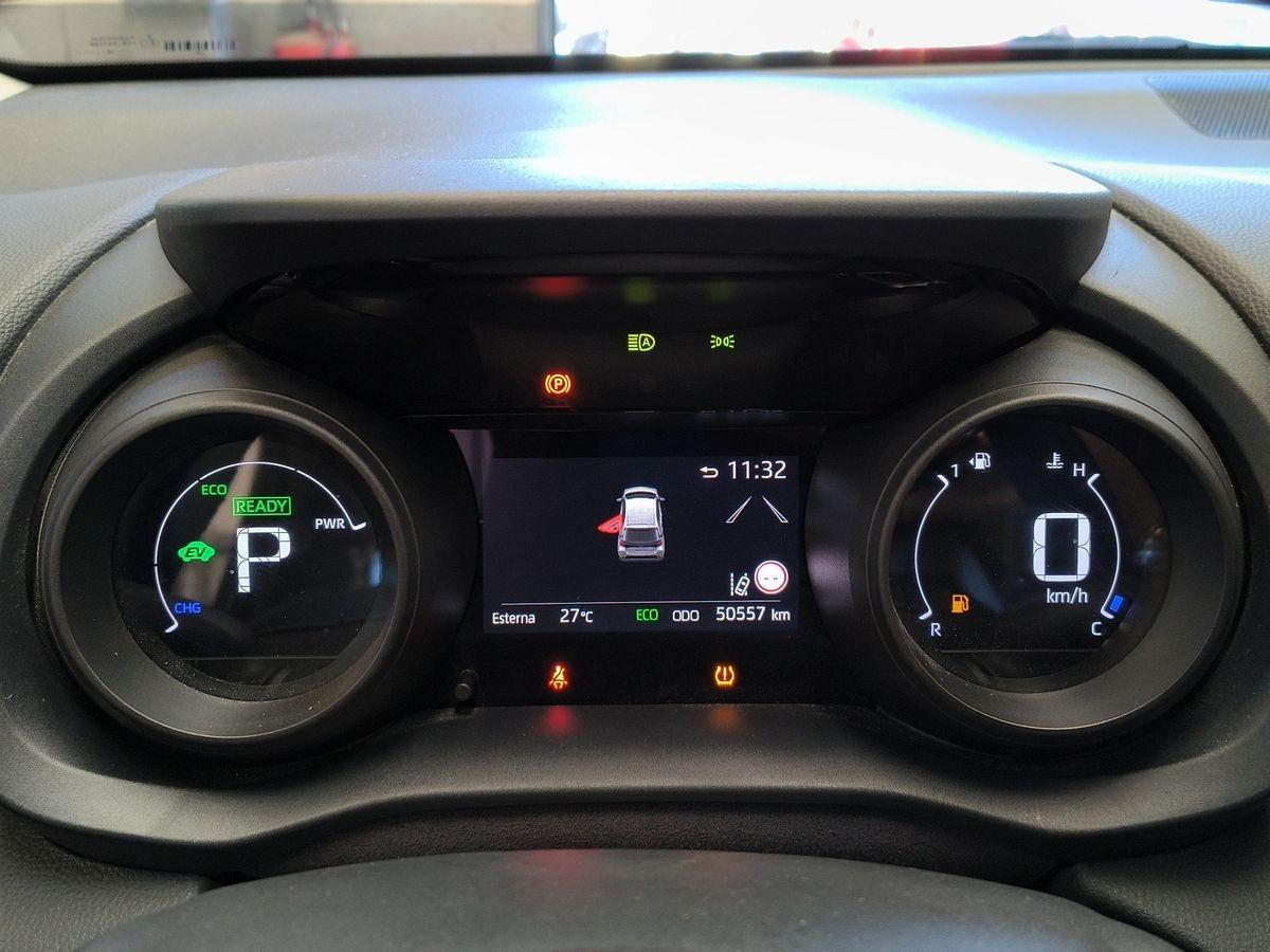 TOYOTA Yaris 4ª serie - Yaris 1.5 Hybrid 5 porte Trend