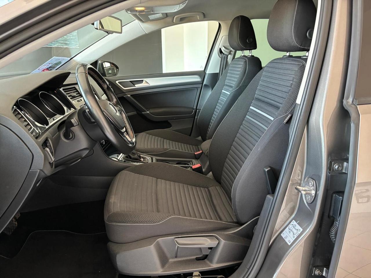 Volkswagen Golf 1.6 TDI DSG 5p. Comfortline BlueMotion Technology