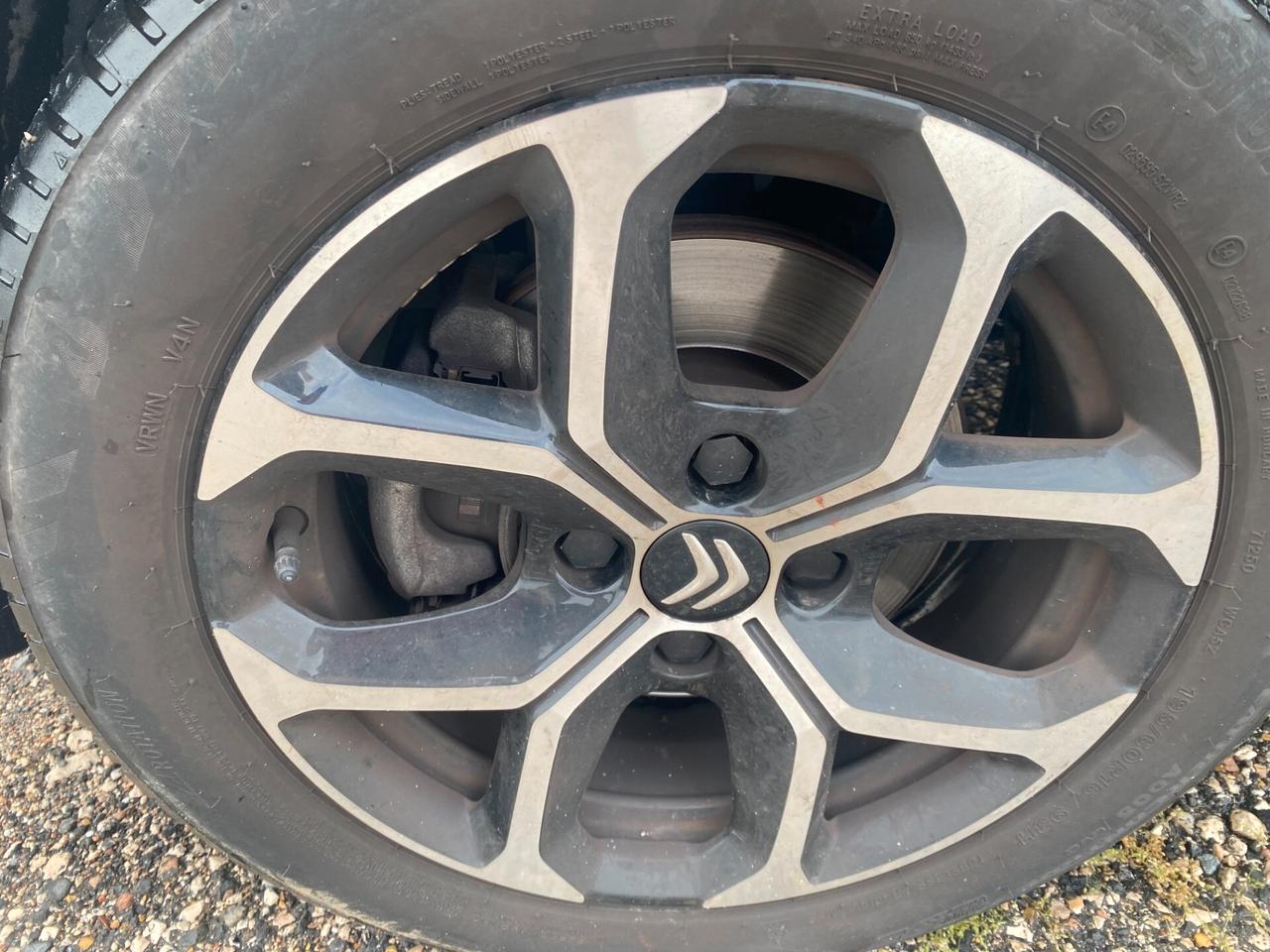 CITROEN C3 Aircross 1.2 Puretech 130Cv s&s EAT6 SHINE