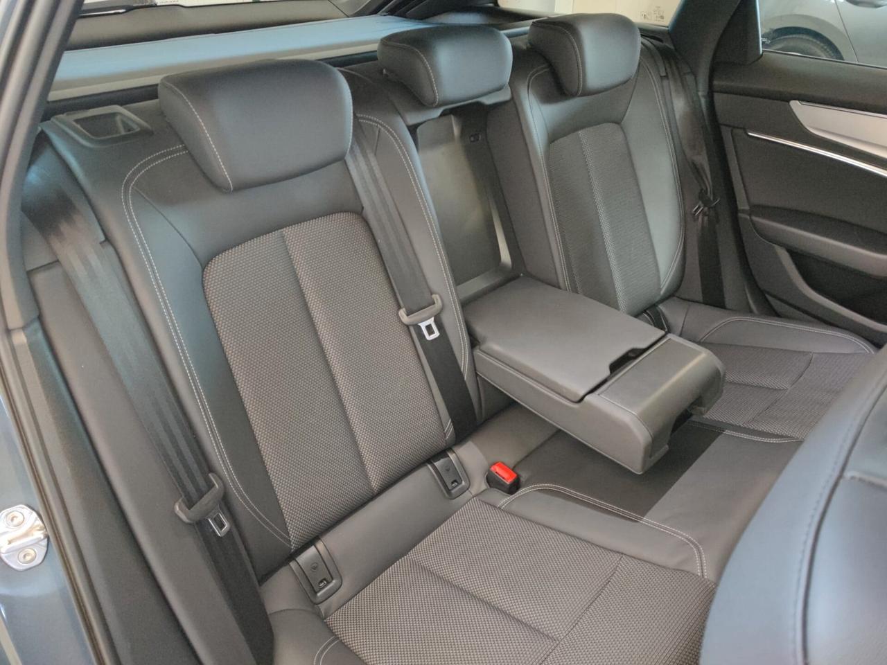 Audi A6 Avant 40 2.0 TDI quattro ultra S tronic line edition