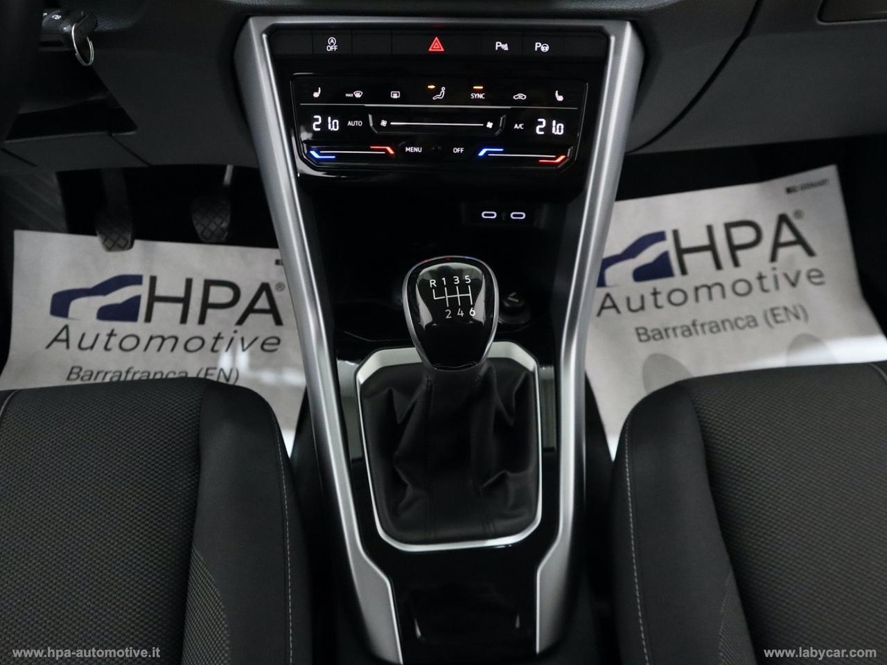 VOLKSWAGEN T-Roc 2.0TDI LED PARK ASSIST ACC