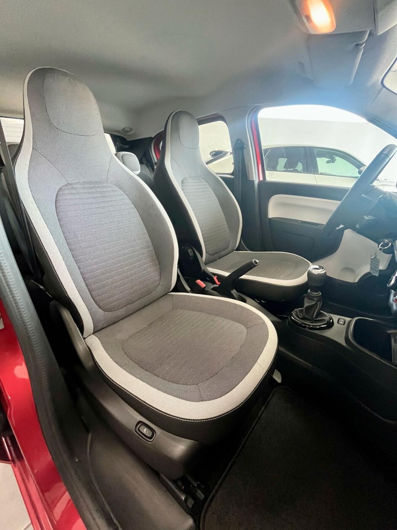 Renault Twingo SCe 65 CV Zen