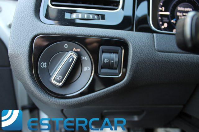VOLKSWAGEN Golf 7 1.6 TDI 115CV 5p Sport R-line