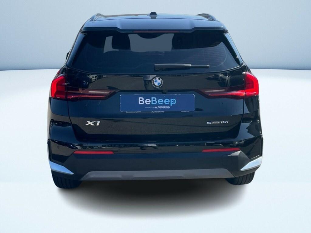 BMW X1 18 i sDrive DCT