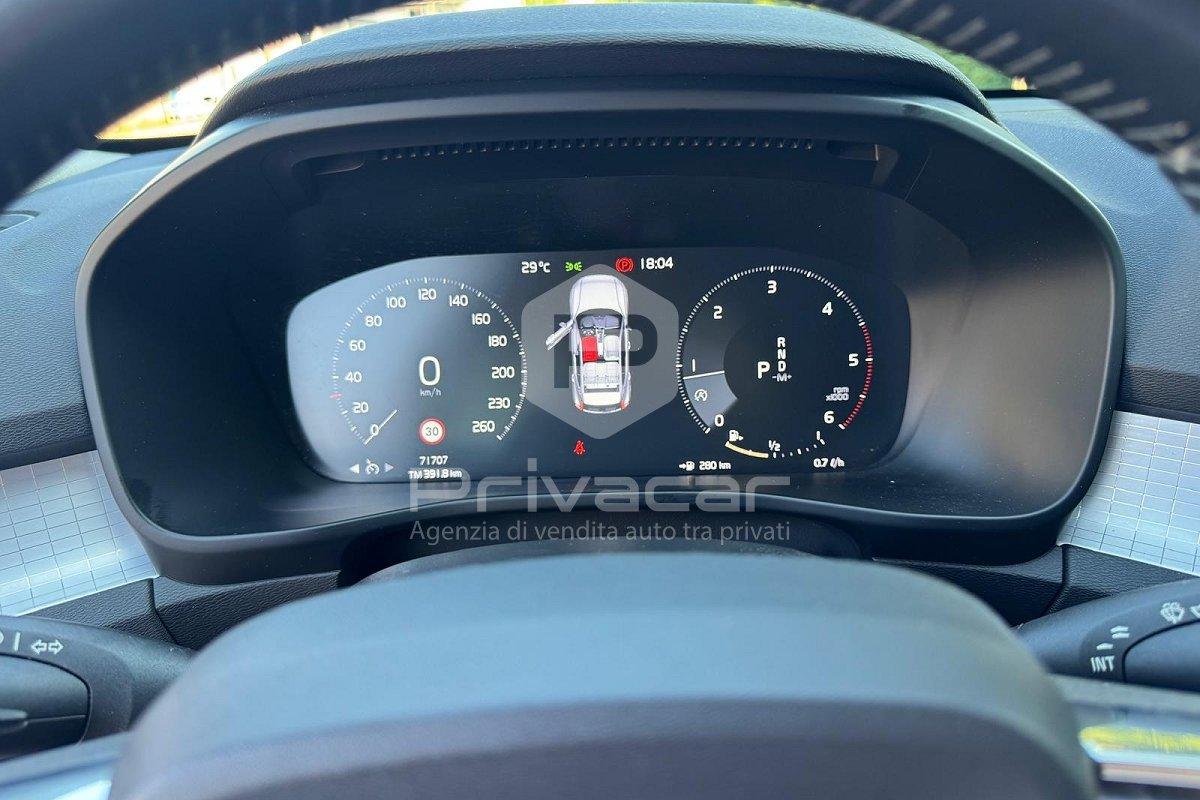 VOLVO XC40 D3 Momentum