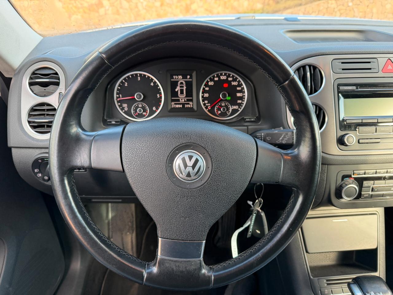 Volkswagen Tiguan 2.0 TDI DPF 4MOTION tiptronic Track & Field