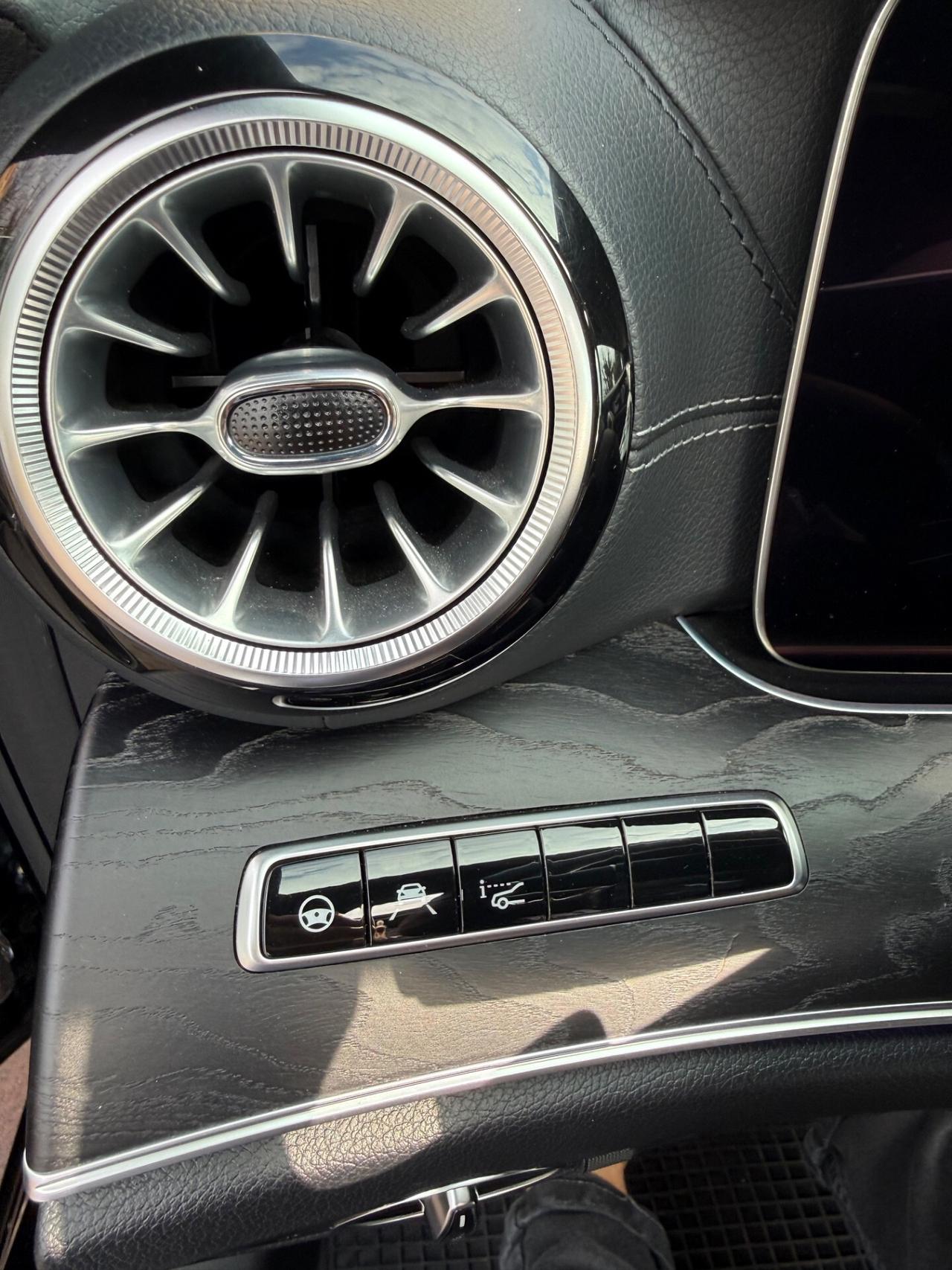 Mercedes-benz E 220 d Auto Premium Plus