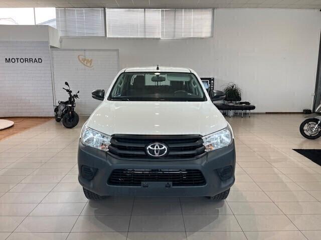Toyota Hilux Doppia Cabina 2.4D 150CV *IVA ESCLUSA*