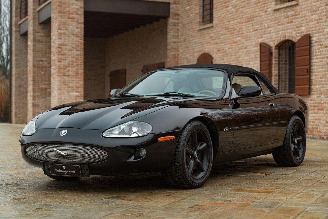 Jaguar XK 8 QDV CABRIOLET - JAG00083