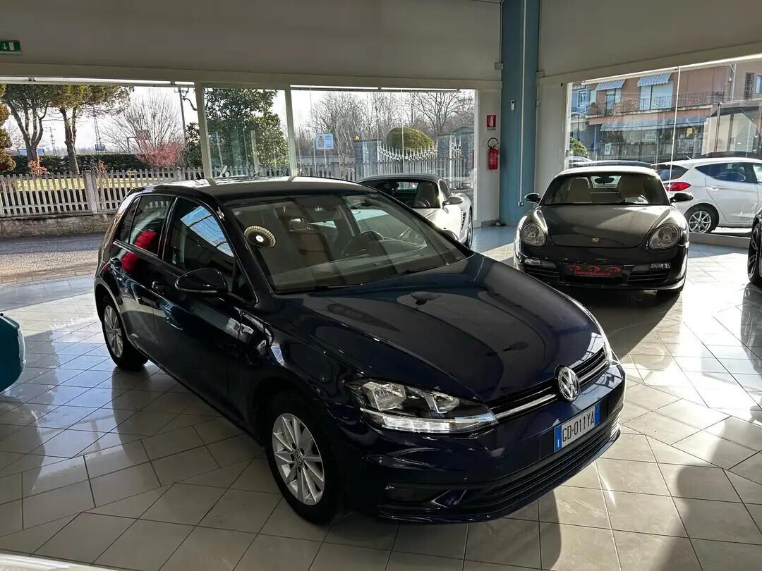 Volkswagen Golf 1.0 TSI 115 CV 5p. Business BlueMotion Technology