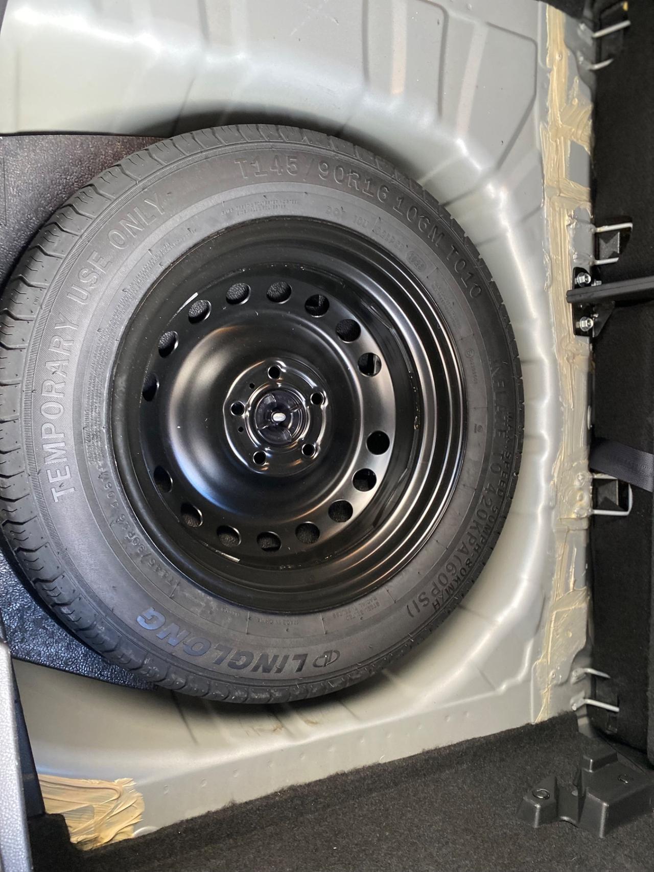 Nissan Juke 1.0 DIG-T 114 CV N-Connecta