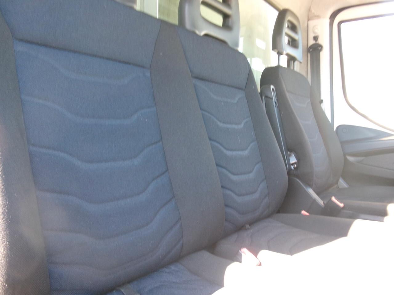 Iveco Daily 60C18 3000 180CV E6D HY-MATIC FRIGO+PEDANA FRCX -20° 07/2028 8 PEDANE