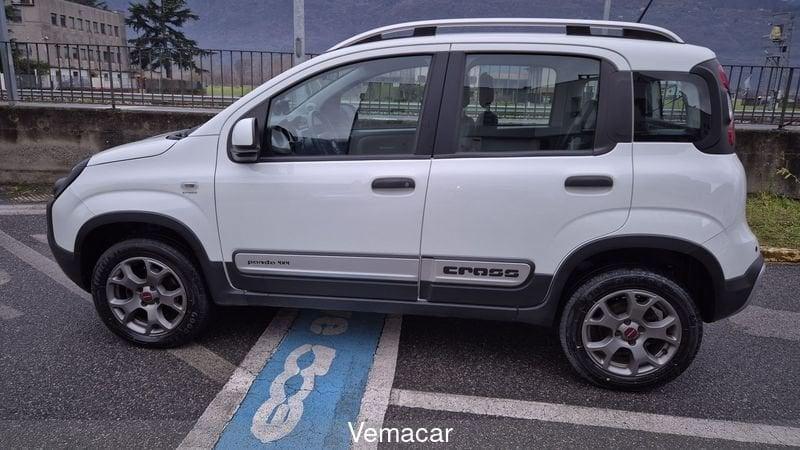 FIAT Panda Cross 0.9 TwinAir Turbo 4x4, 5p, clima auto, c.lega