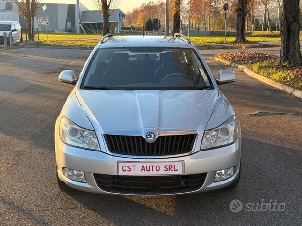 SKODA Octavia TDI CR Wagon Comfort Clima