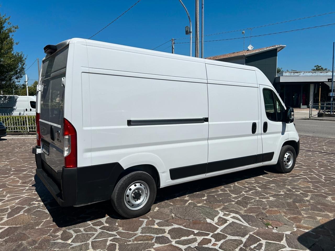 Fiat Ducato 35 2.2 Mjt 140CV PLM-TM Furgone con RAMPA DI CARICO