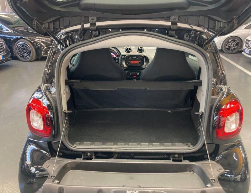 smart fortwo EQ PURE 4,6KW