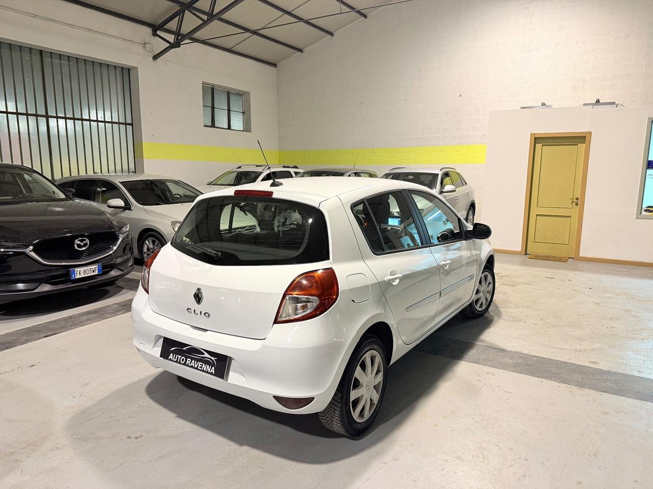 Renault Clio 1.2 5 porte GPL neopatentati 2012