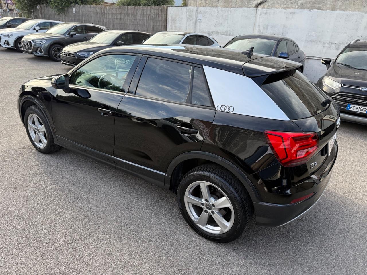 Audi Q2 30 TDI Business Design