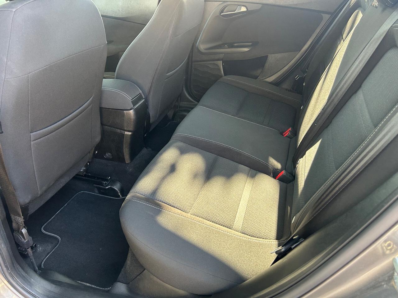 Fiat Tipo 1.6 Mjt KM. 37.000! Lounge