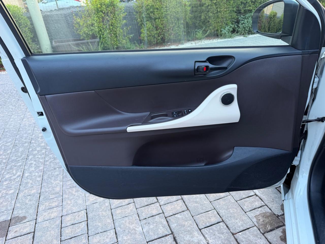 Toyota iQ 1.0 CVT Sol
