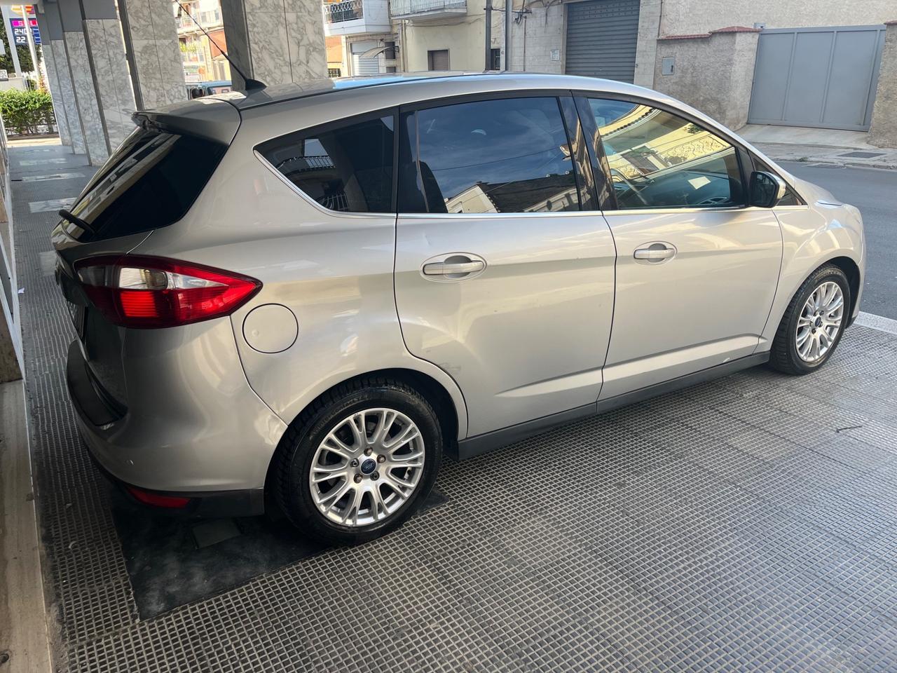 Ford C-Max 1.6 TDCi 115CV Titanium
