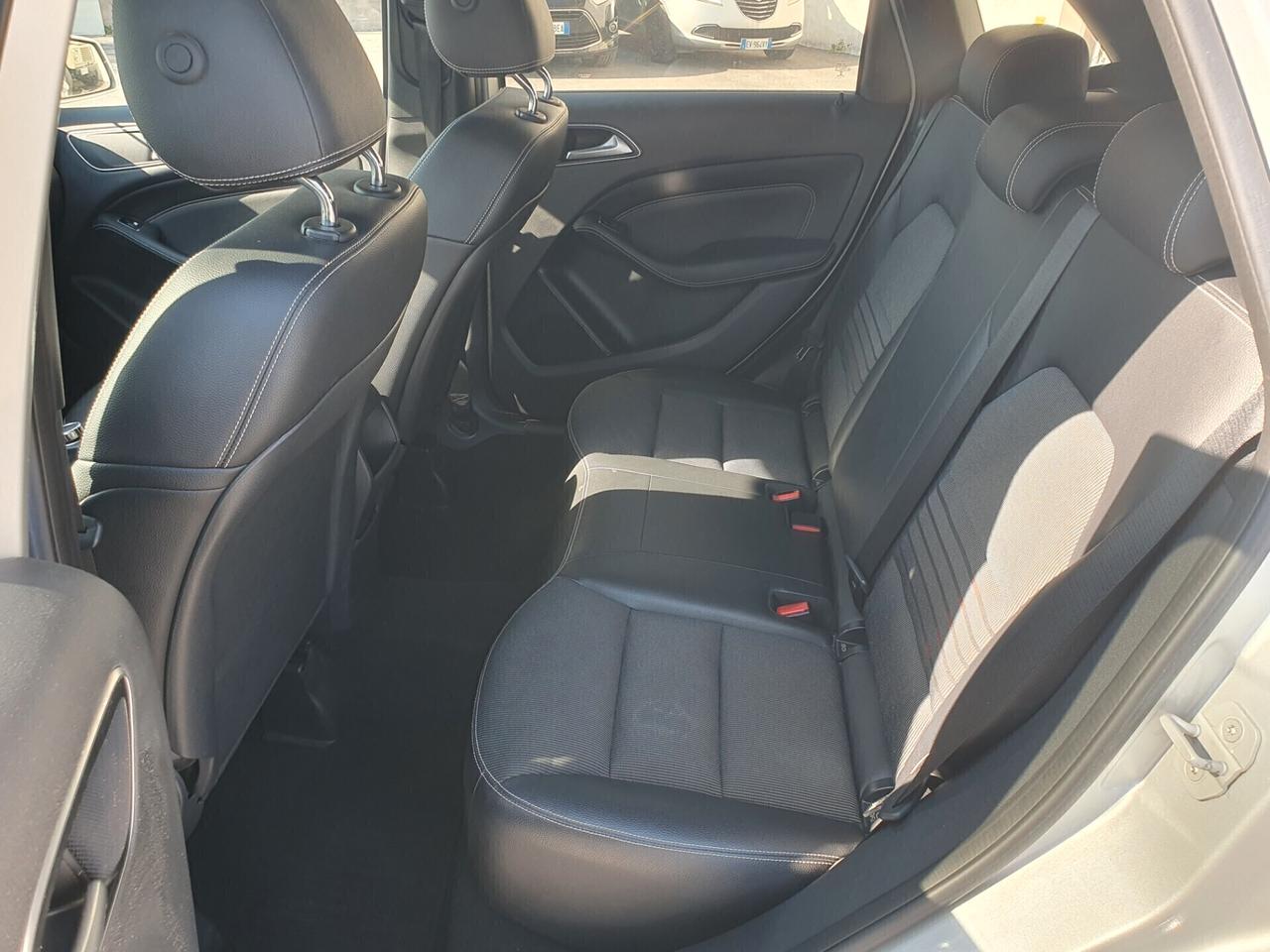 Mercedes-benz B 180 CDI 109cv Neop 2015