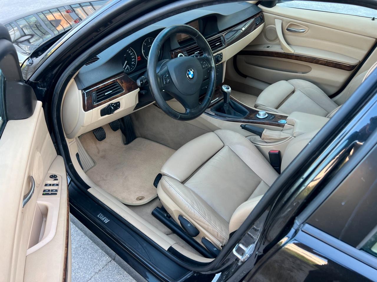 BMW 320 FUTURA