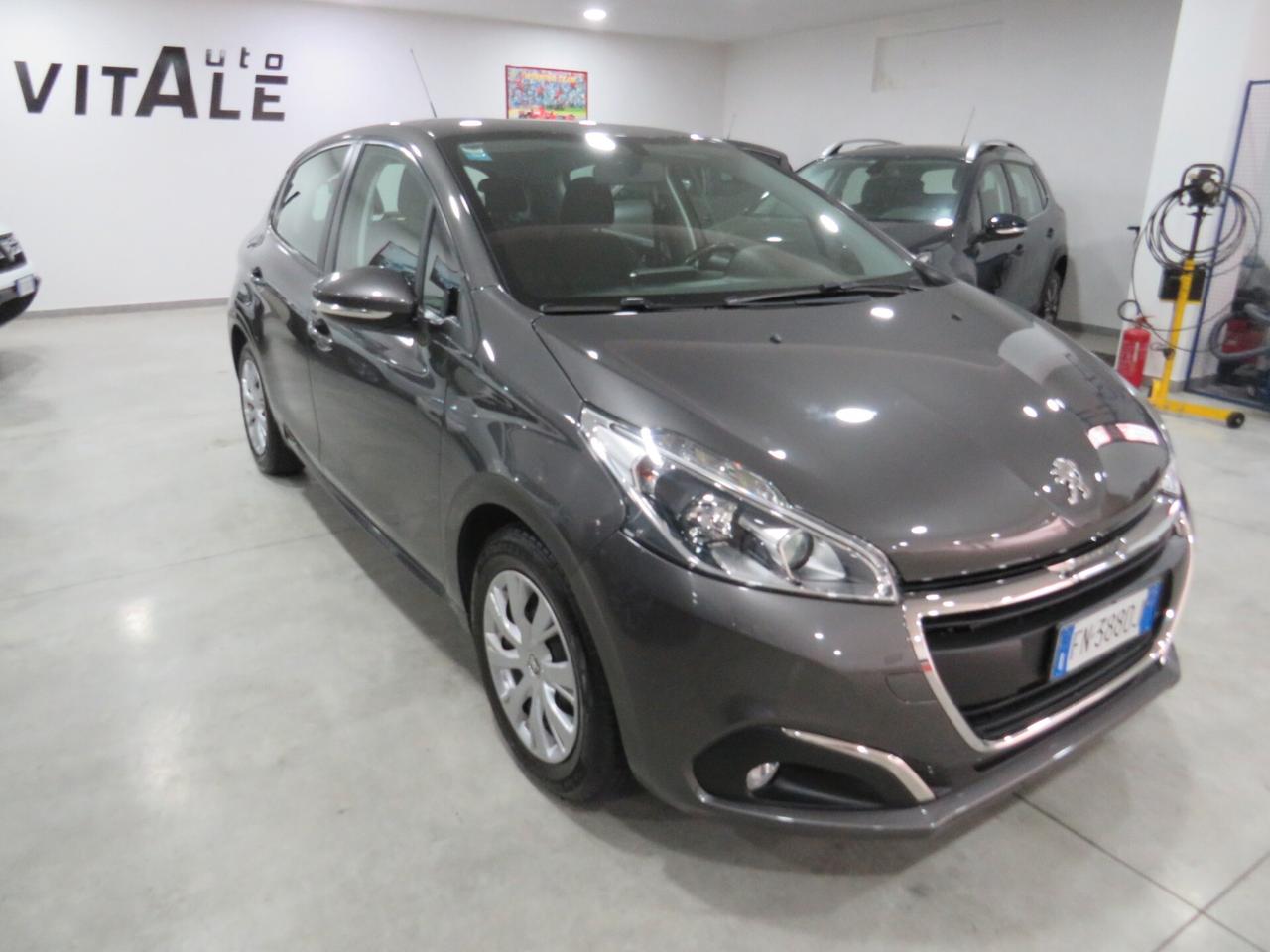 Peugeot 208 1.4 HDi 68 CV 5 porte Active