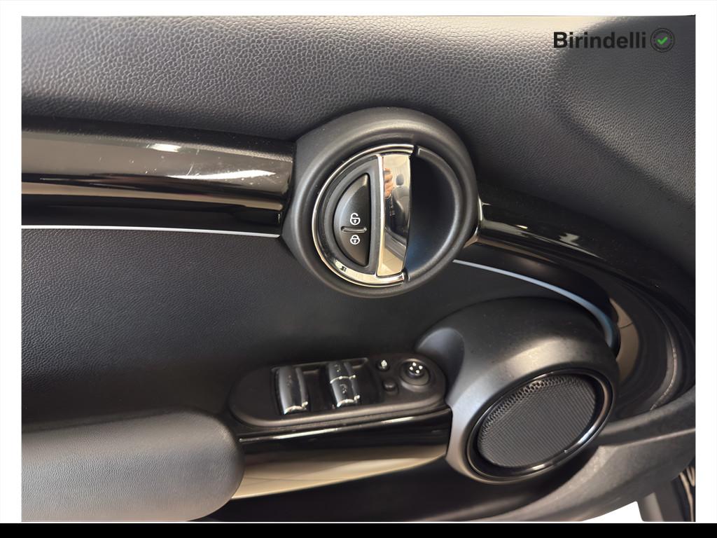 MINI Mini Cabrio (F57) - Mini 1.5 Cooper Classic Cabrio