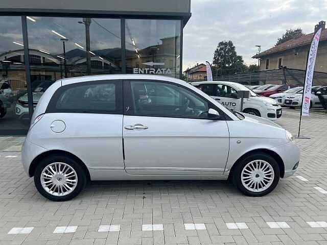 Lancia Ypsilon 1.2 Oro Giallo