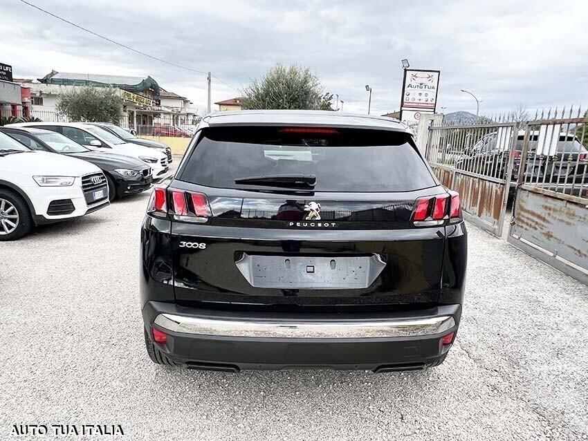 PEUGEOT 3008 1.2 BENZINA NAVI-AUTOMATICA