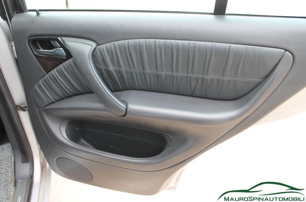 MERCEDES 270 CDI turbodiesel 4X4 GANCIO TRAINO