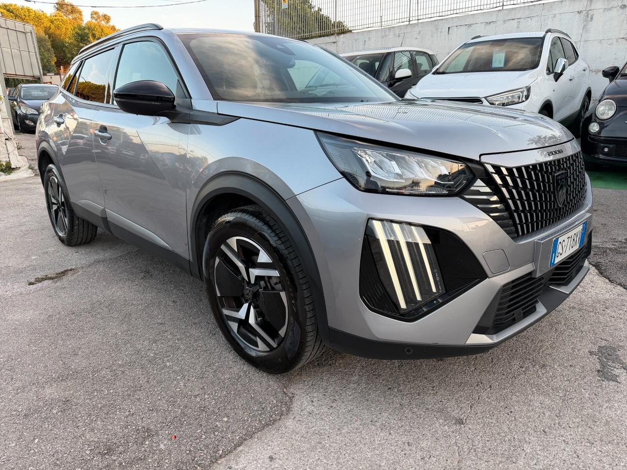 Peugeot 2008 PureTech 100 S&S Allure