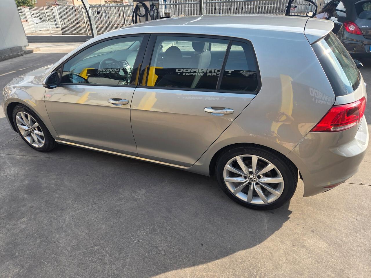 Volkswagen Golf 2.0 TDI 5p. Highline BlueMotion 2013 Technology
