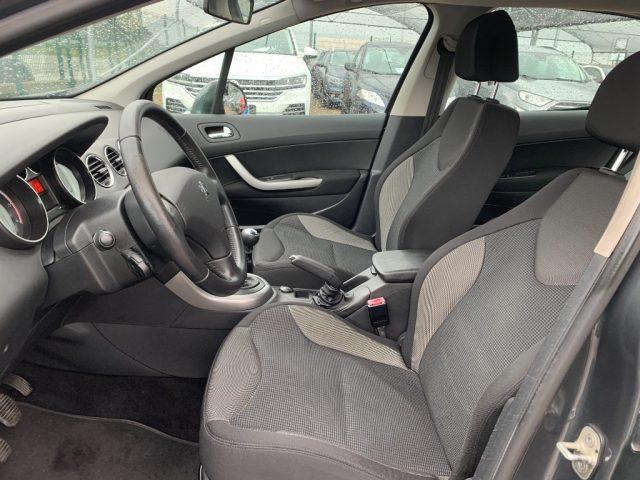 PEUGEOT 308 1.6 HDi 110CV 5p. Féline (6 Marce)