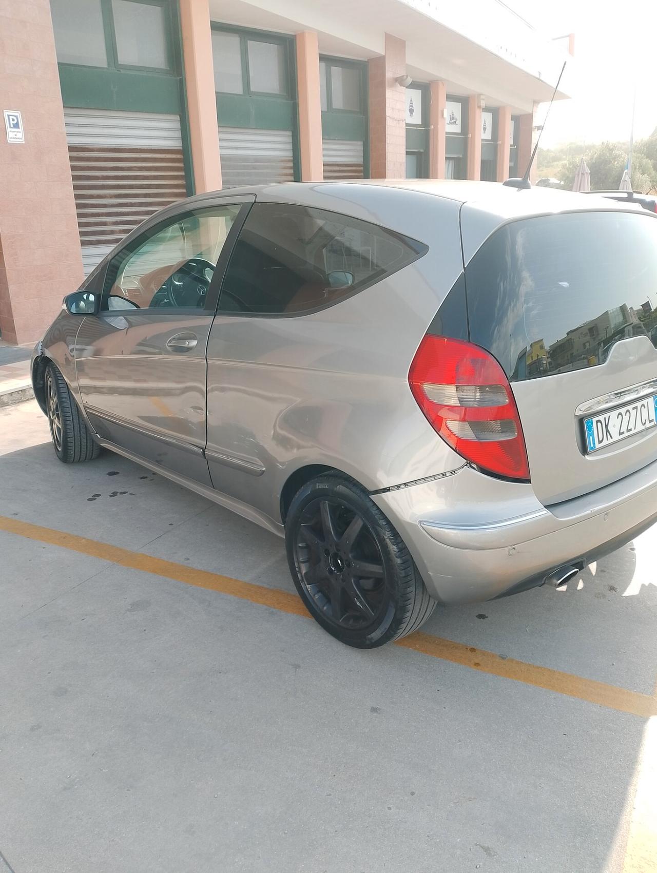 Mercedes-benz A 200 160 CDI Coupé Avantgarde