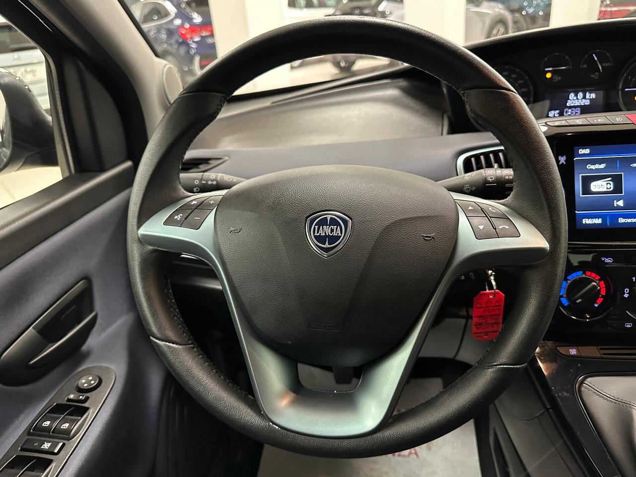 Lancia Ypsilon 1.0 FireFly Hybrid Gold Plus - 2023