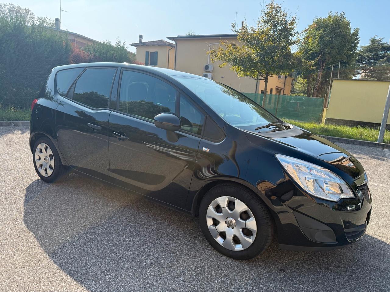 Opel Meriva 1.4 GPL - NEOP. - TETTO - 12 MESI DI GARANZIA -