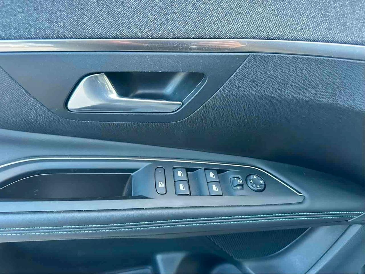 Peugeot 3008 BlueHDi 130 S&S EAT8 Allure Pack