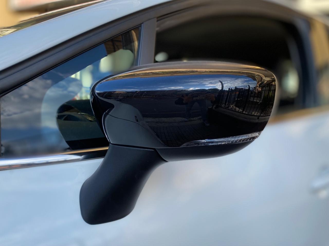 Renault Clio dCi 75 CV 5 porte Moschino - 2019