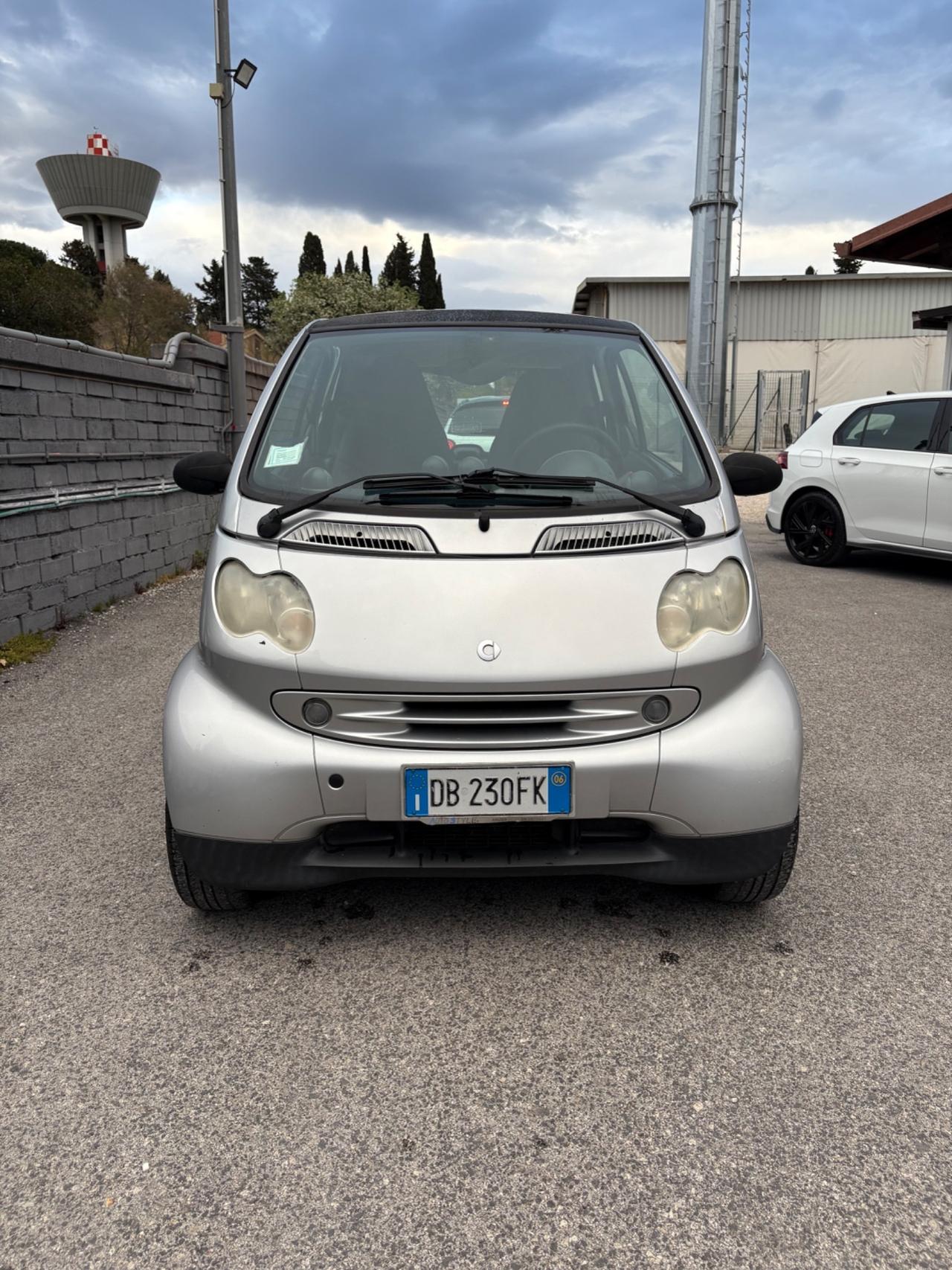 SMART FORTWO 700 – NEOPATENTATI – GARANZIA 12 MESI – PERFETTA