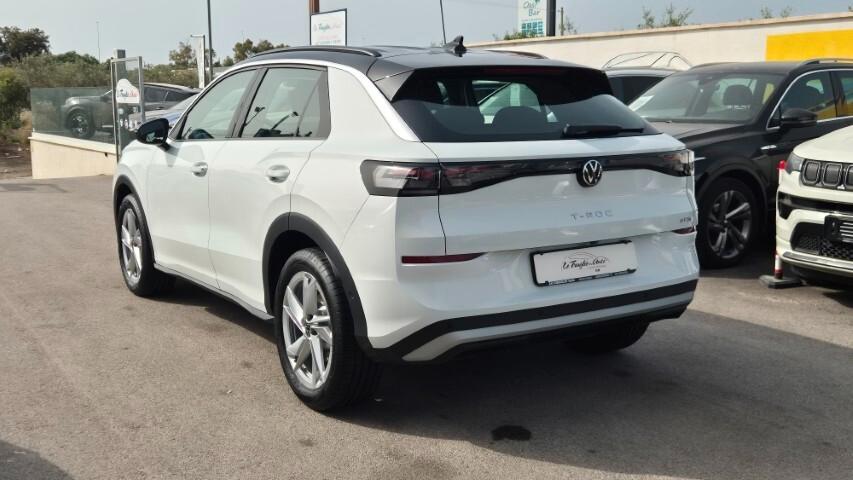 Volkswagen T-Roc 1.5 eTSI ACT DSG Life - KMO 2026
