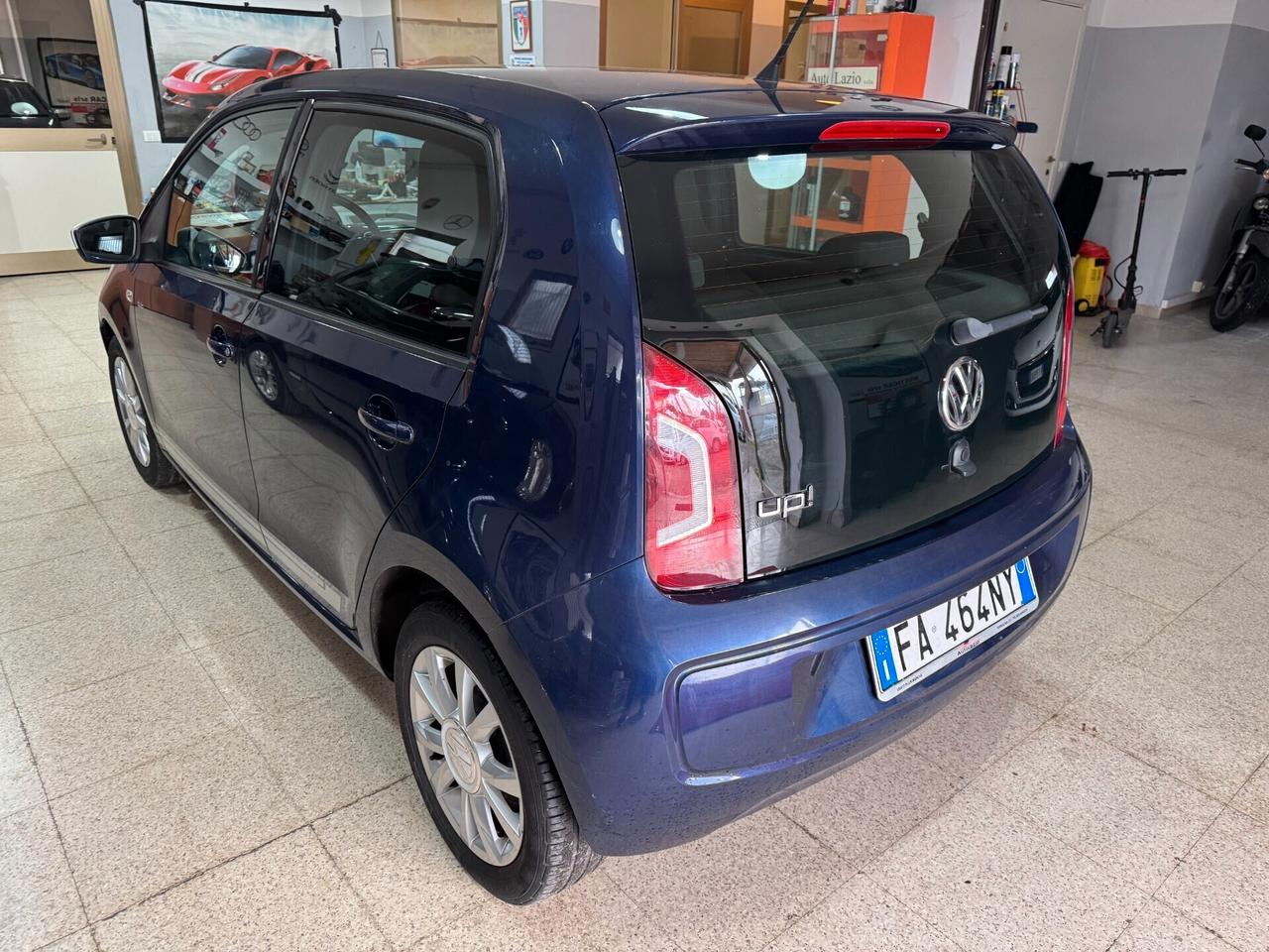 Volkswagen up! 1.0 5p. club