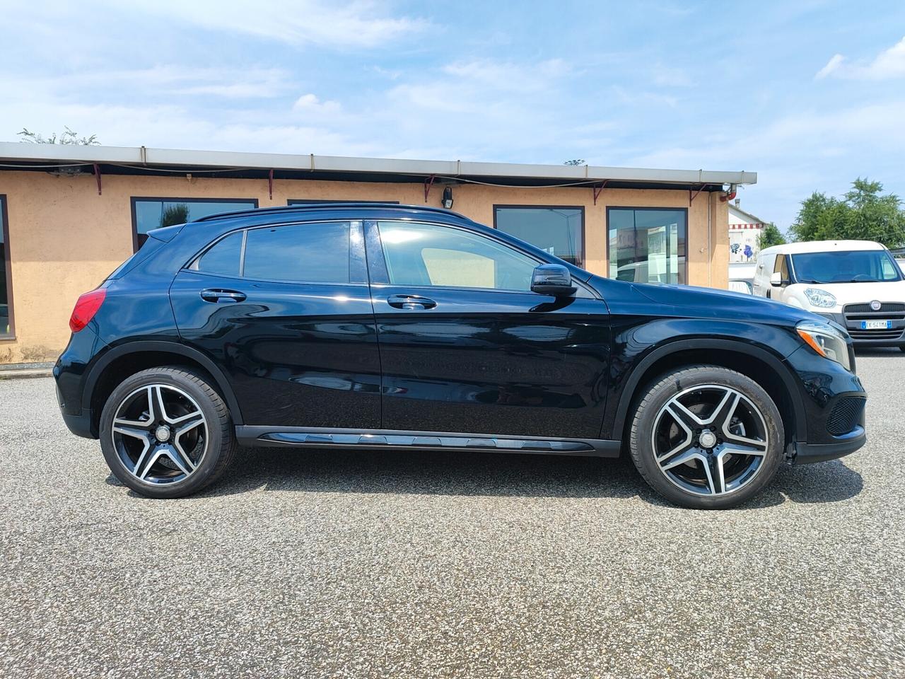 Mercedes-benz GLA 250 GLA 250 4Matic Premium - Pack AMG Pack Enduro