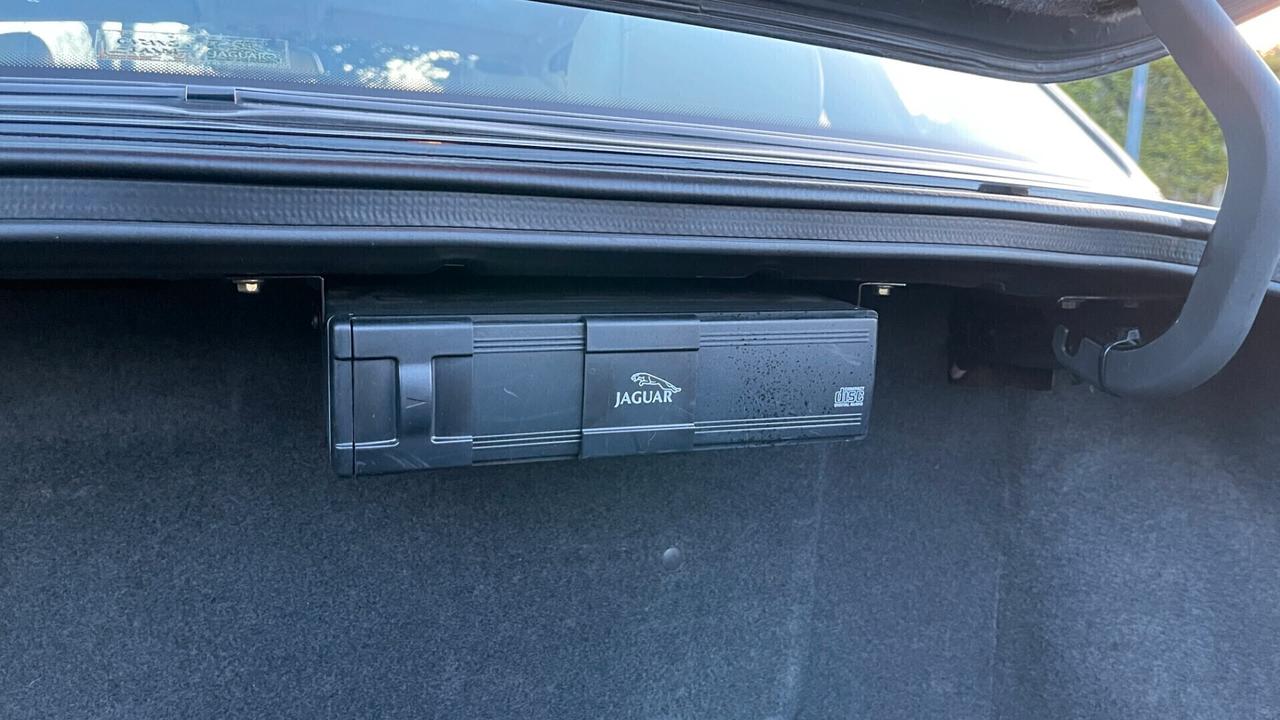 Jaguar XJR 4.0 325 cv con tetto apribile 1996 full