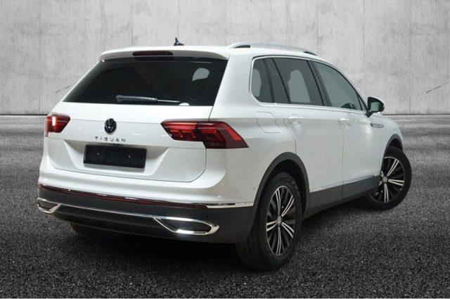 VOLKSWAGEN Tiguan 2.0 TDI 150 CV SCR DSG Elegance