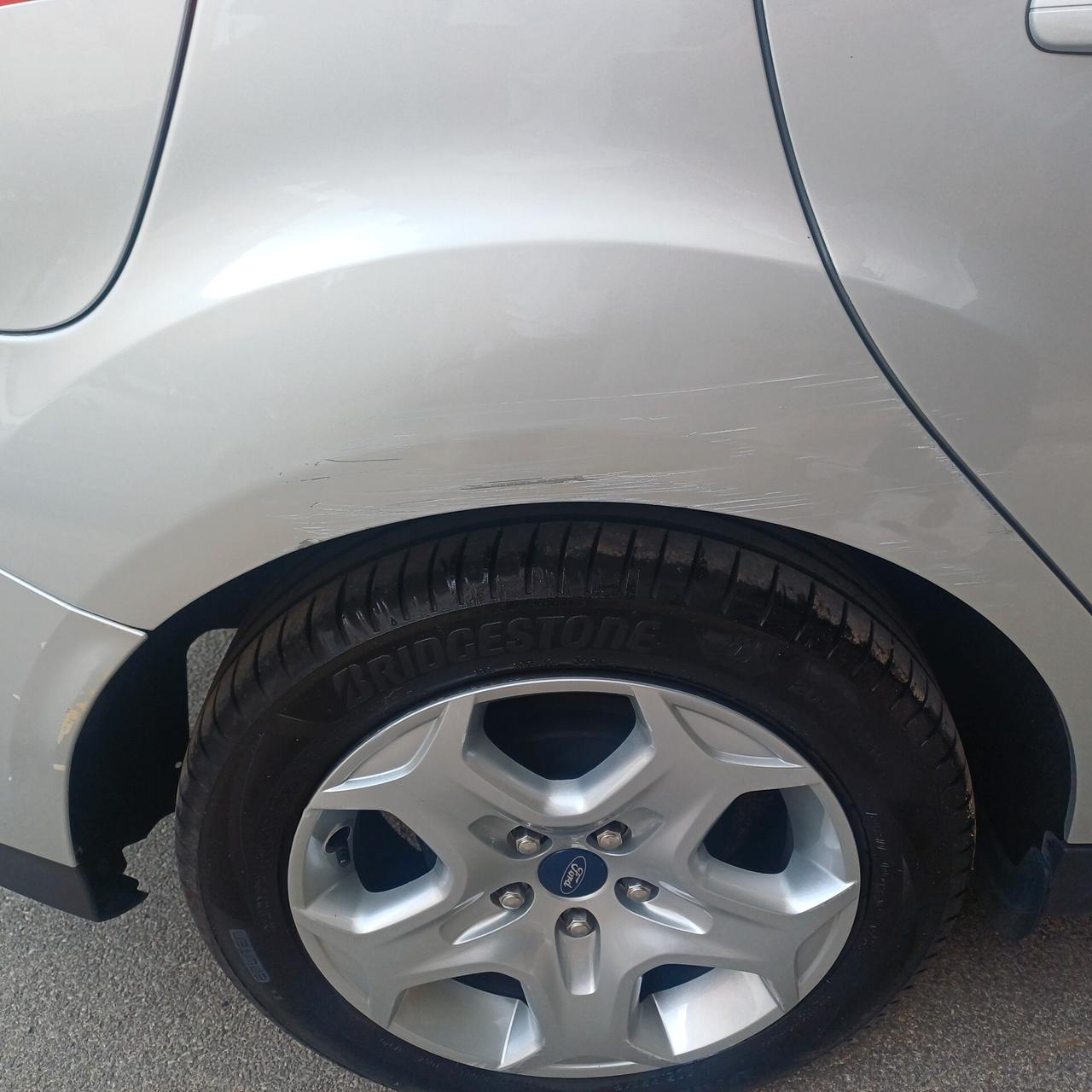 Ford Focus 1.6 TDCi 95 CV