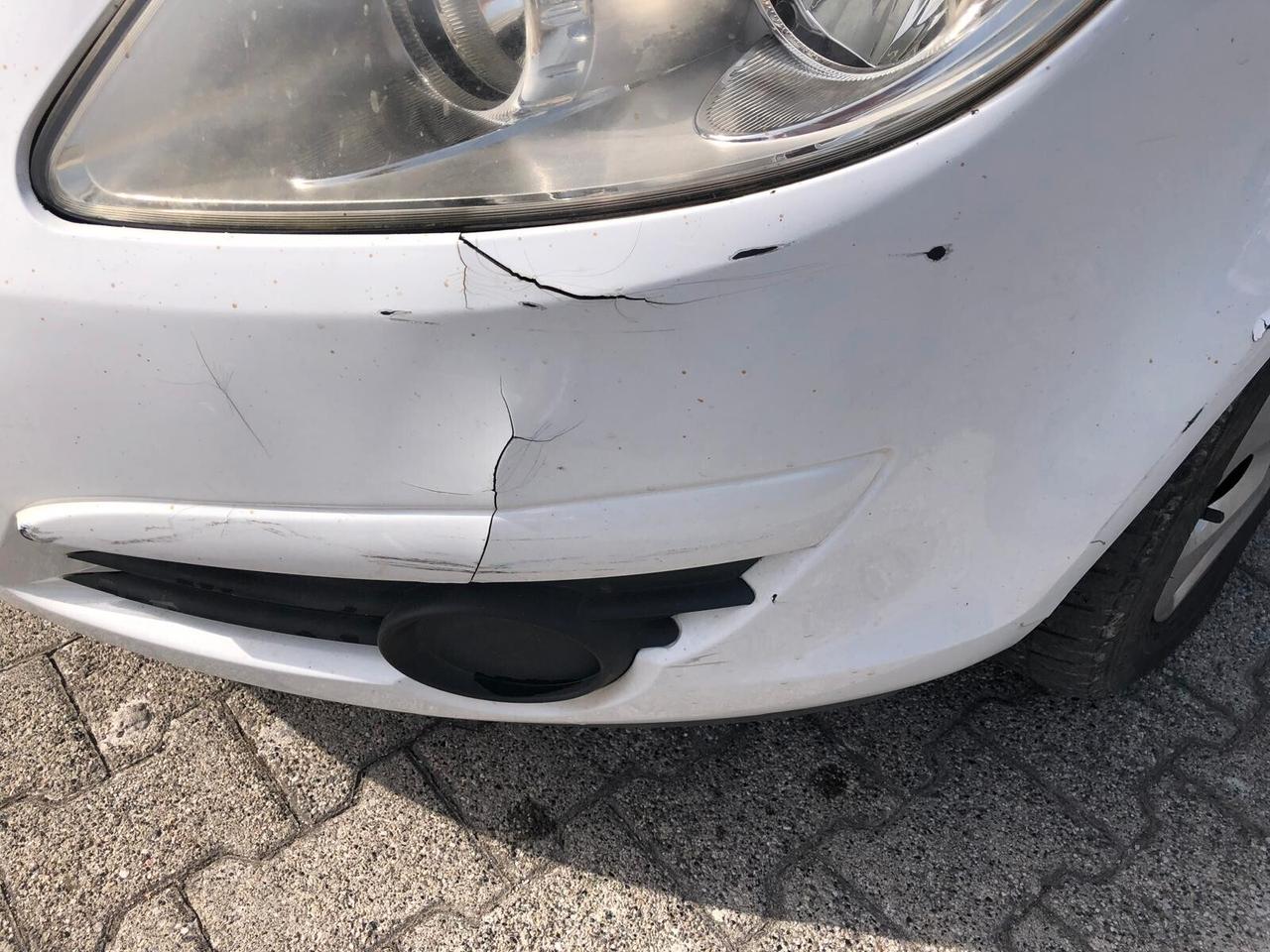 Opel Corsa 1.2 5 porte GARANZIA EUROPEA CONFORMGEST COMPLETA 12 MESI RINNOVABILE FINO A 36 MESI!!!