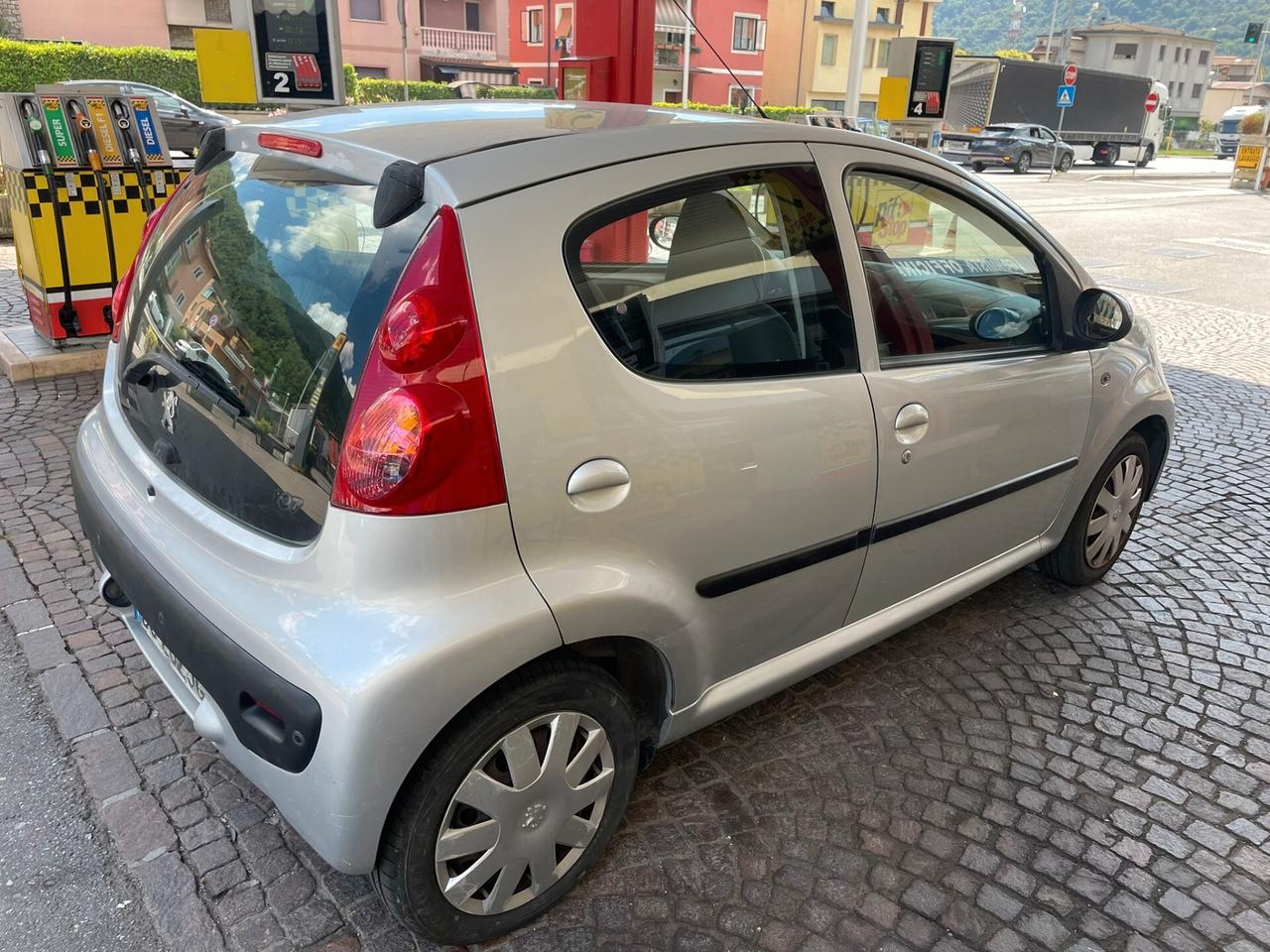 Peugeot 107 1.0 68CV 5p. Plaisir 2Tronic
